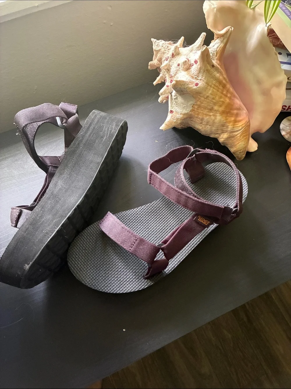 BLACK TEVA Women's Strappy Outdoor Sandals